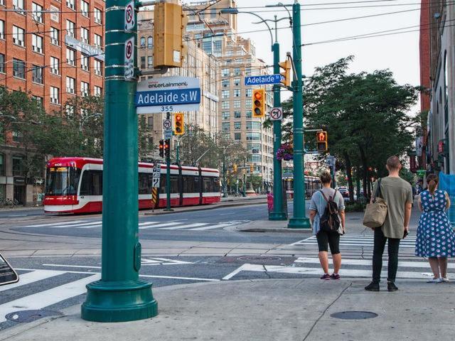 Spacious Corner Apartment Downtown Toronto Exterior foto